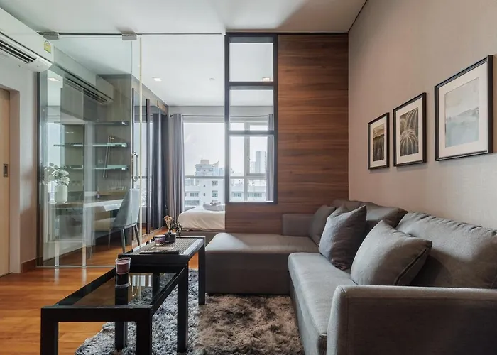 Luxury Center Of Bkk! Close To Thong Lor Bts Apartment