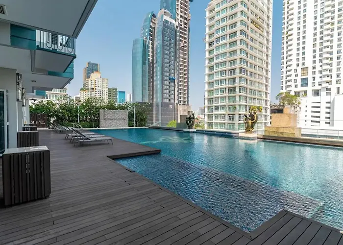 Luxury Center Of Bkk! Close To Thong Lor Bts Apartment